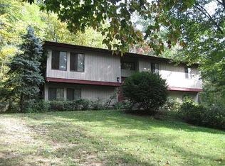 659 Saddle River Rd, Airmont, NY 10952