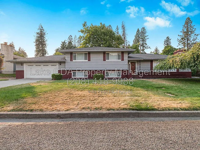 203 N Bruce Rd — Photo 1