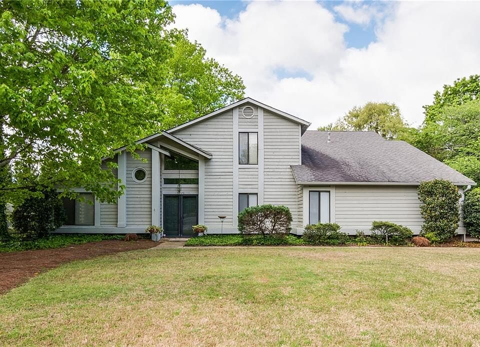 1st image of 5220 Skidaway Dr