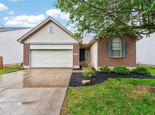 325 Easton Manor Dr, Monroe, OH 45050