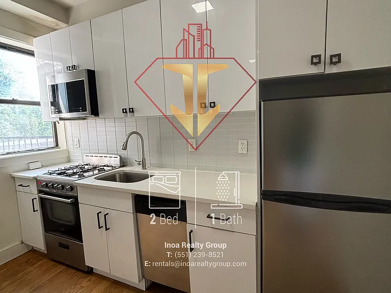 70 Lexington Ave #11 — Photo 4