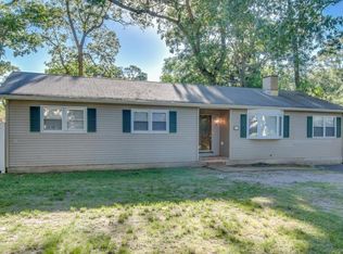 162 Whale Pond Rd, Oakhurst, NJ 07755