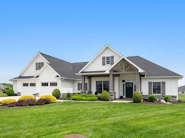 2696 Maraquita Ct, Fort Wayne, IN 46845