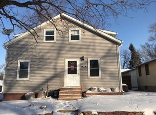 100 11th St, Windom, MN 56101