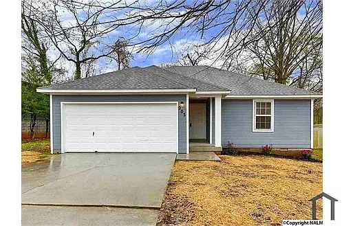 203 Rebecca Pines Dr Photo 1