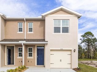 1604 Swan Swim Dr, Davenport, FL 33837