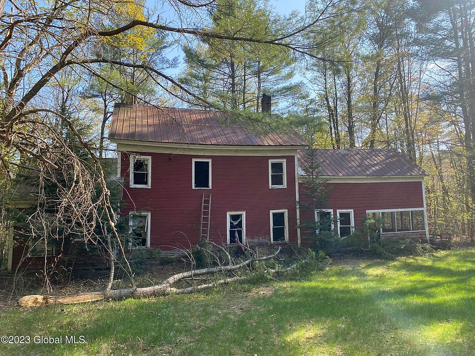 132 Horseshoe Pond Rd, Schroon Lake, NY 12870 MLS 202315387 Zillow