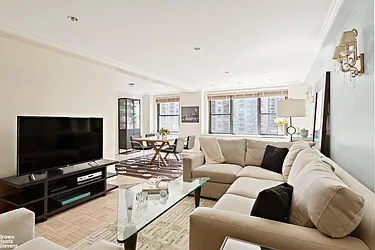 2 Tudor City Place