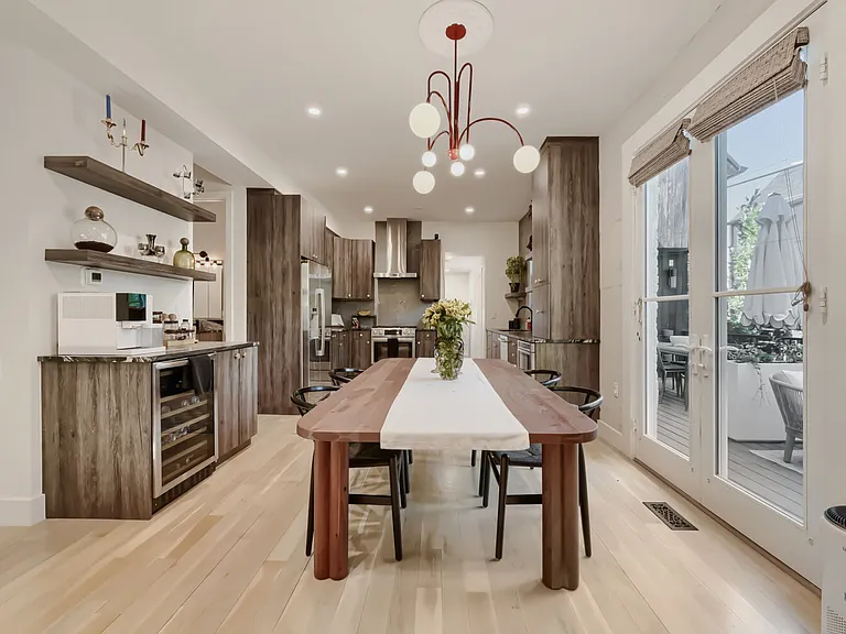 1847 W 35th Ave — Photo 12