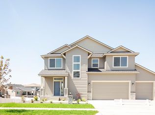 1712 S Morningside Heights Dr, Greenacres, WA 99016