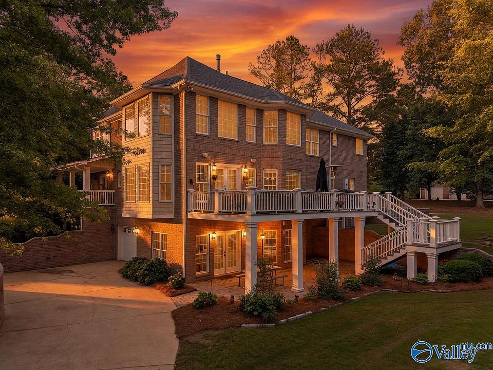1st image of 324 River Ridge Rd