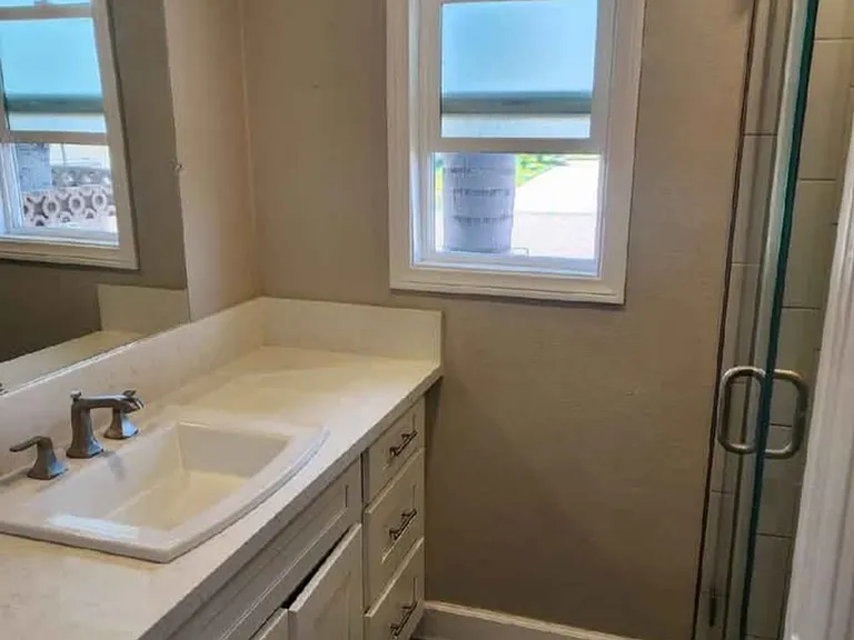 5781-5783 Abbey Dr — Photo 3