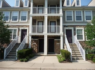 1147 Beaver Run #19, Troy, MI 48083