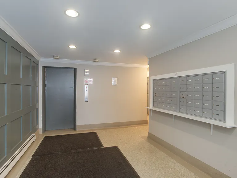 6710 N. Sheridan — Photo 21