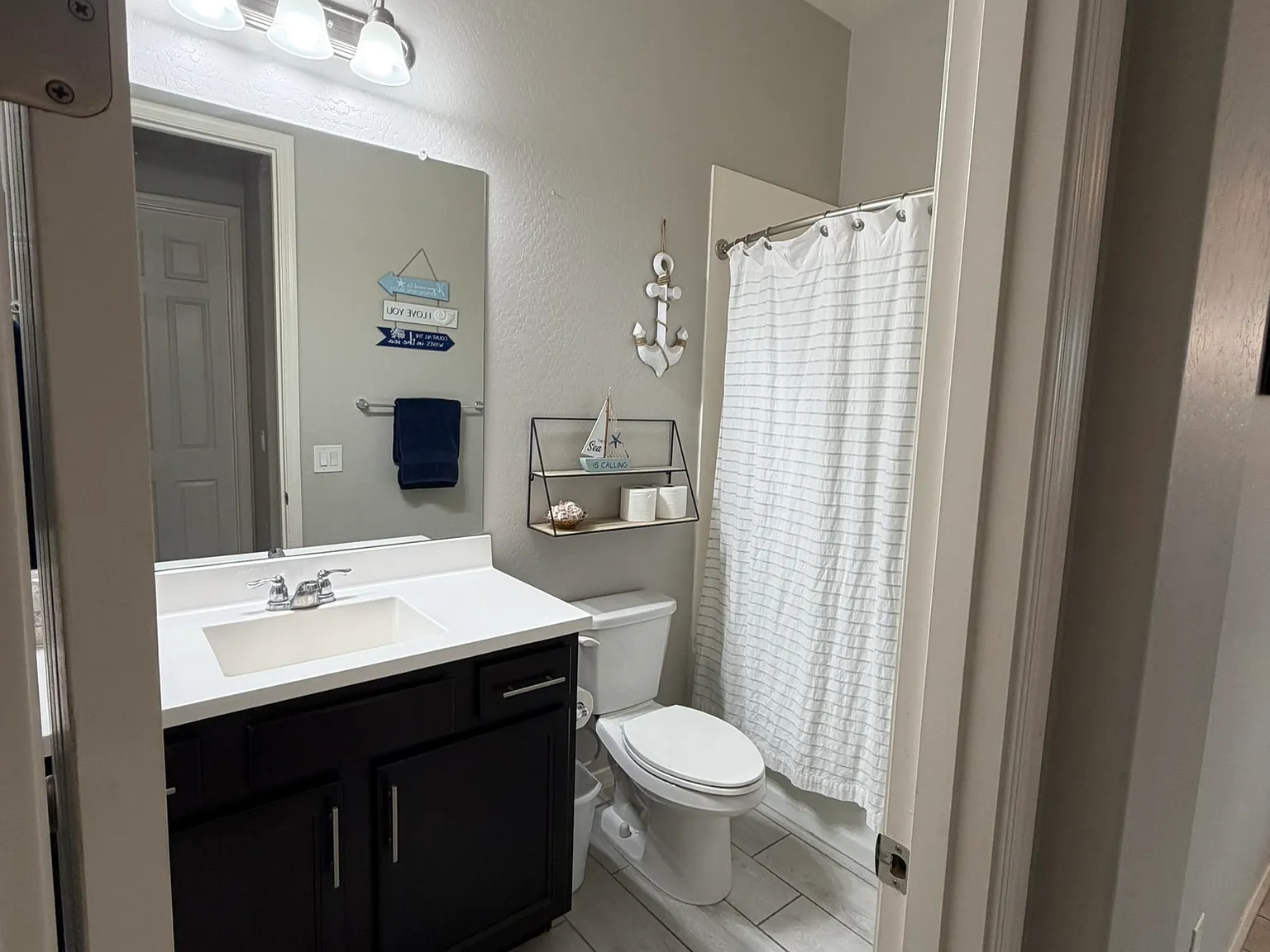 5 bed, 2676 sqft, $5,800 — Photo 4