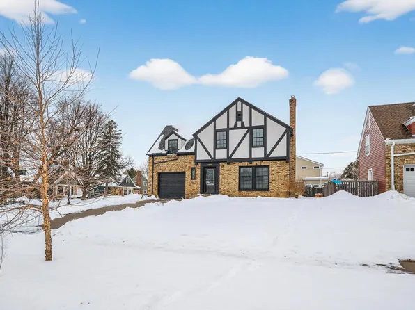 1885 Eleanor Ave, Saint Paul, MN 55116