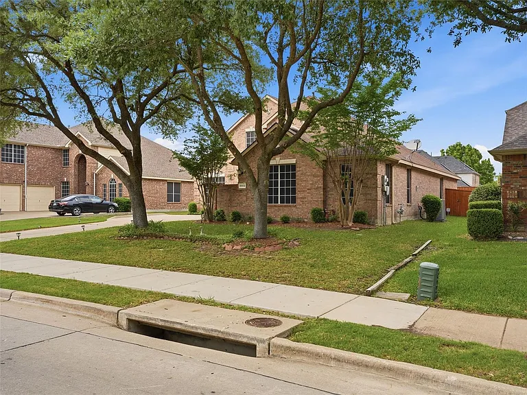10002 River Bend Dr — Photo 22
