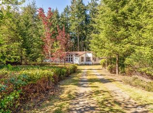 28542 Vashon Hwy SW, Vashon, WA 98070