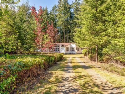 28542 Vashon Highway SW, Vashon, WA, 98070