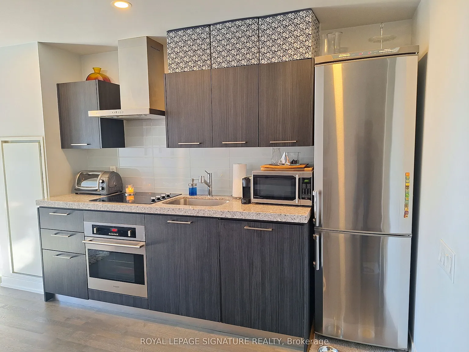 1 bed, $2,575 — Photo 4