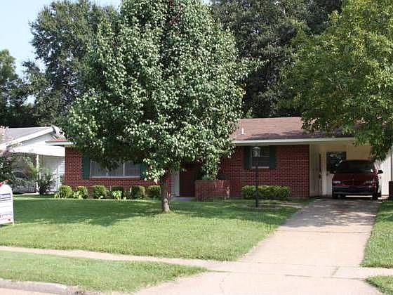 1st image of 737 Acklen St