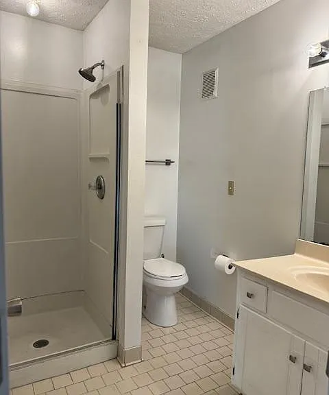 1808 State St #207 — Photo 8