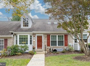 1433 Country Club Dr, Springfield, PA 19064