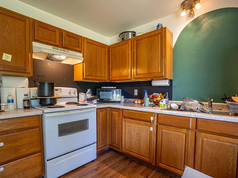 801 Carla Dr #7 — Photo 2