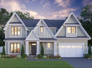 2115 Robincrest Ln, Glenview, IL 60025