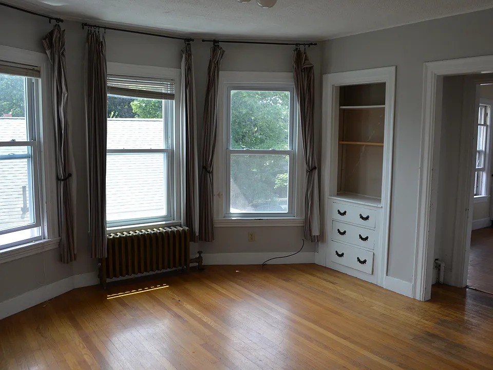 125 Harriet St