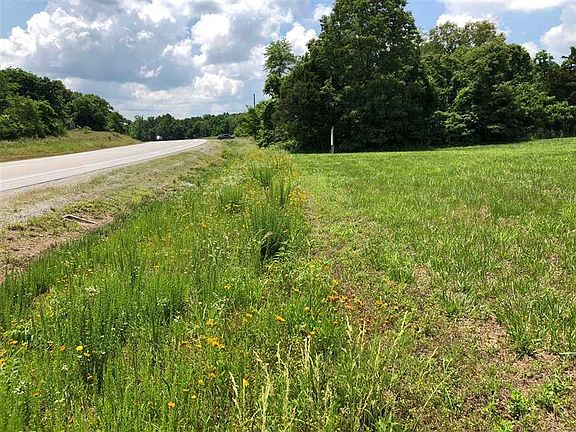 3rd image of 412 Highway