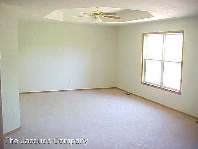 2nd image of 3652 S Juniper Ave