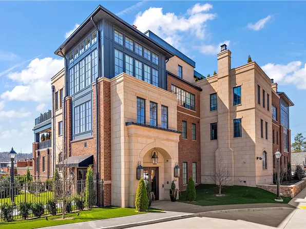 400 Centennial Ave #8, Sewickley, PA 15143