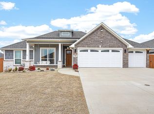 1908 Shelby St, Pea Ridge, AR 72751