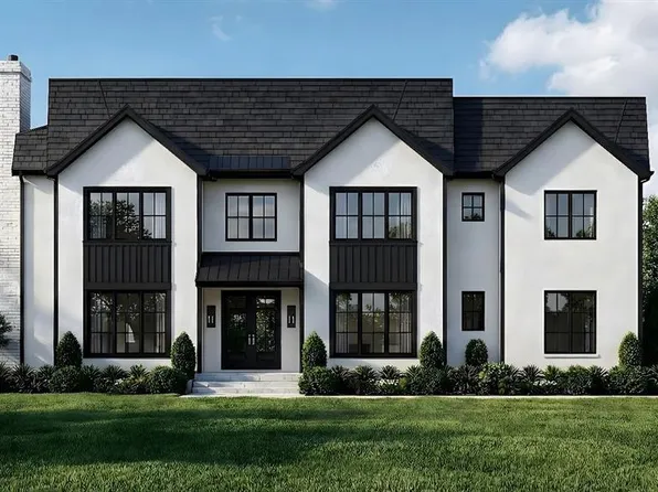 672 Rutgers Pl, Paramus, NJ 07652