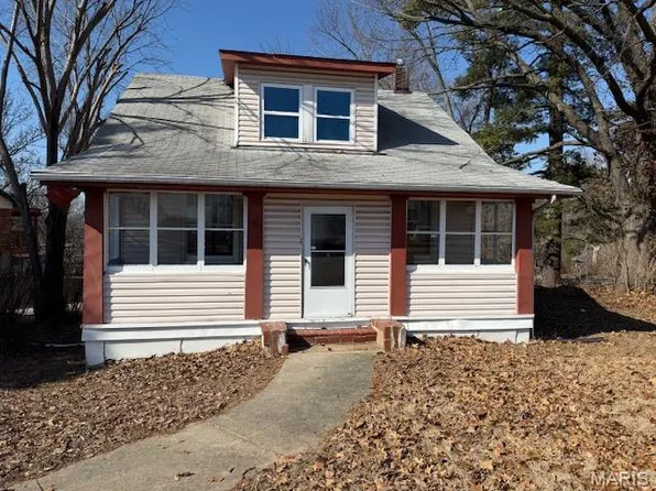 11915 Old Halls Ferry Rd, Florissant, MO 63033