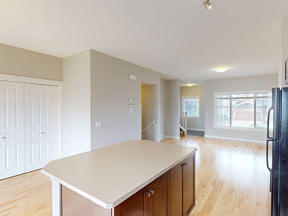2nd image of 75 Royal Oak Dr NW