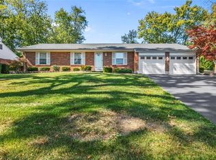 247 Towercliffe Dr, Ballwin, MO 63021
