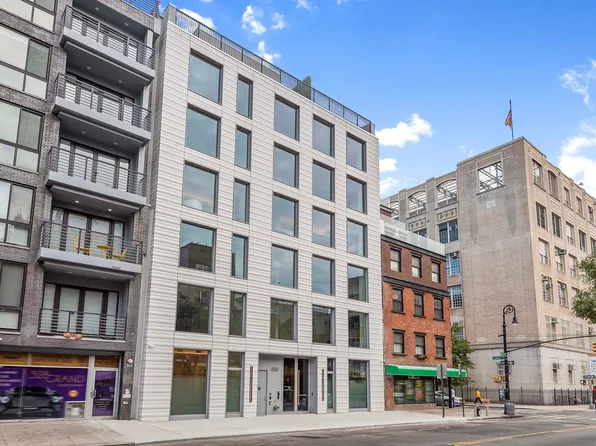 330 Grand Street image 10 of 16