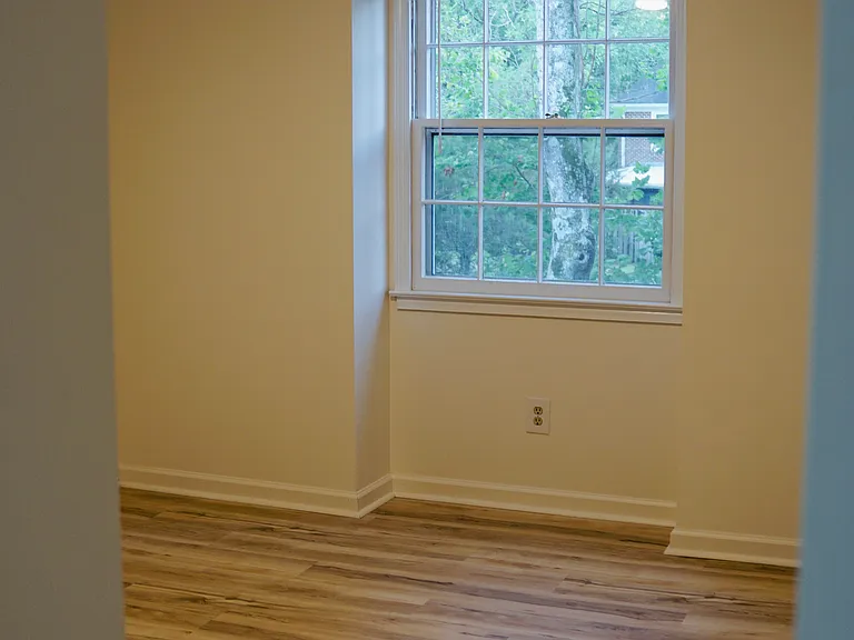 4912 Seabrook Ct — Photo 51