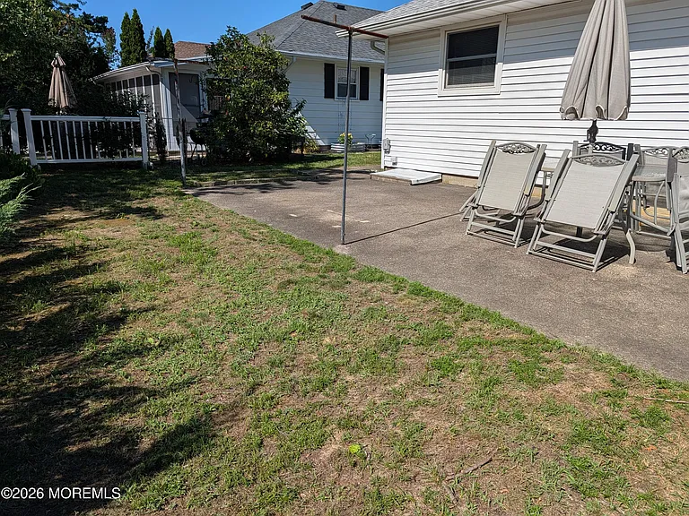 1936 Mount Carmel Blvd — Photo 23