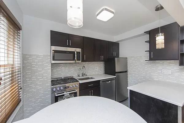 Rented by Mirador Real Estate | media 5