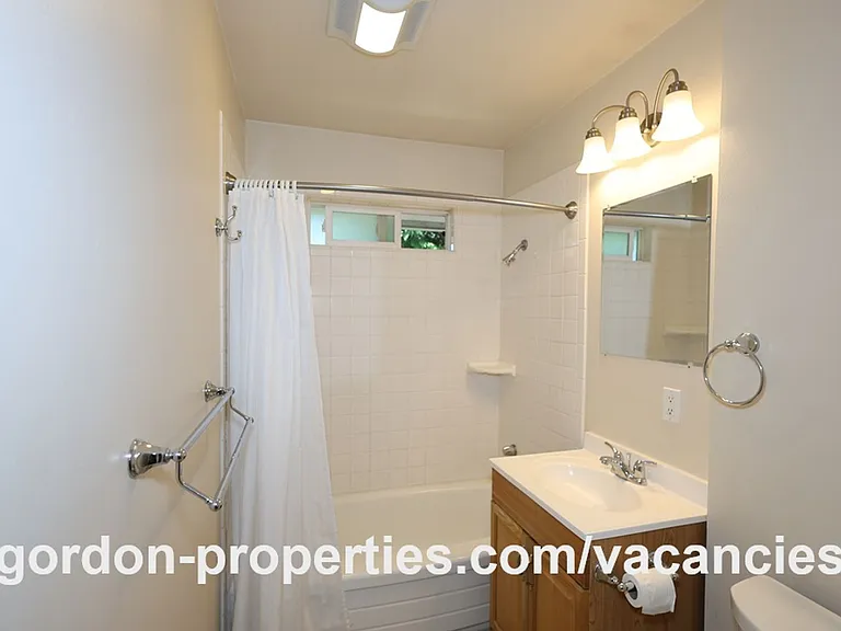 10851 SE Garrett Dr — Photo 23