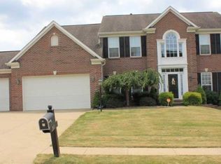 207 Pineview Dr, Canonsburg, PA 15317