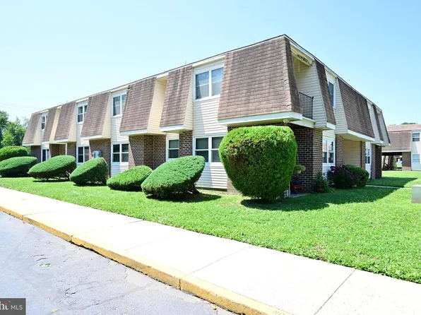 29 Florence Tollgate Pl Unit 8, Florence, NJ 08518