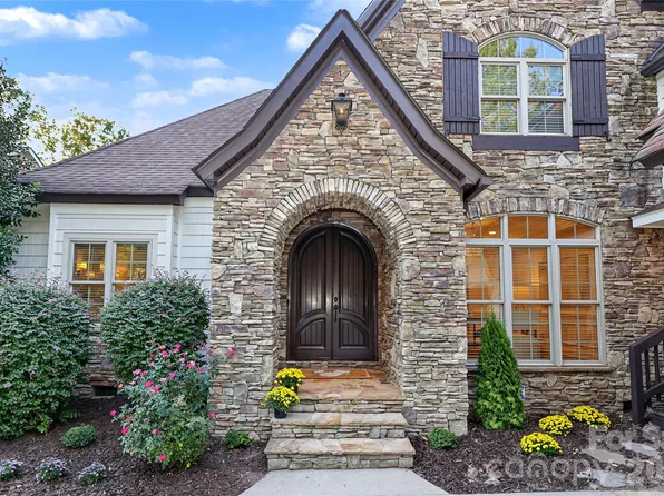 4934 Spalding Pl, Charlotte, NC 28226