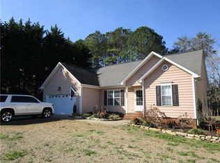 5421 Mallard Ln, Gastonia, NC 28052