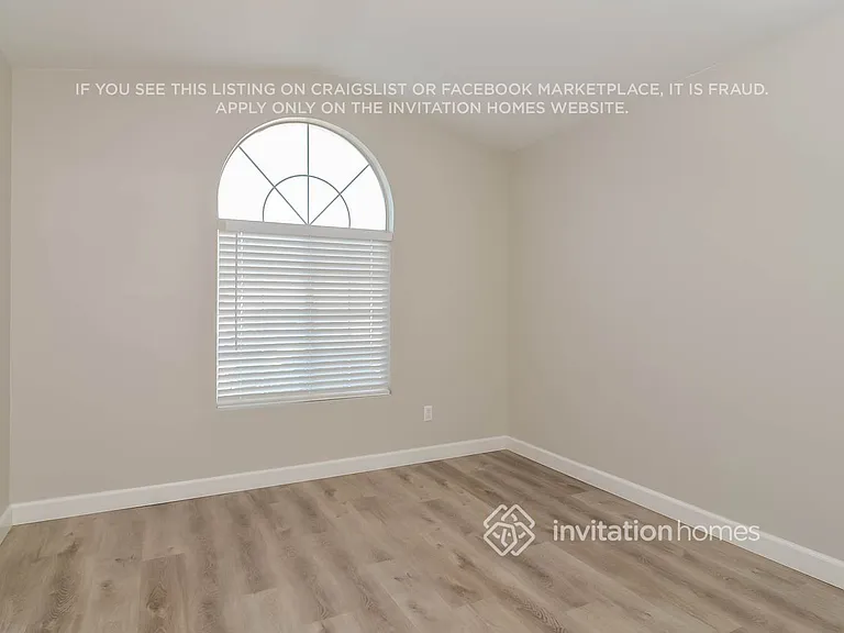 1853 Vista Pointe Ave — Photo 12