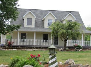 4233 Lansing Rd, Perry, MI 48872