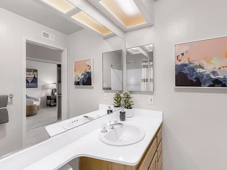Sofi Canyon Hills — Photo 10